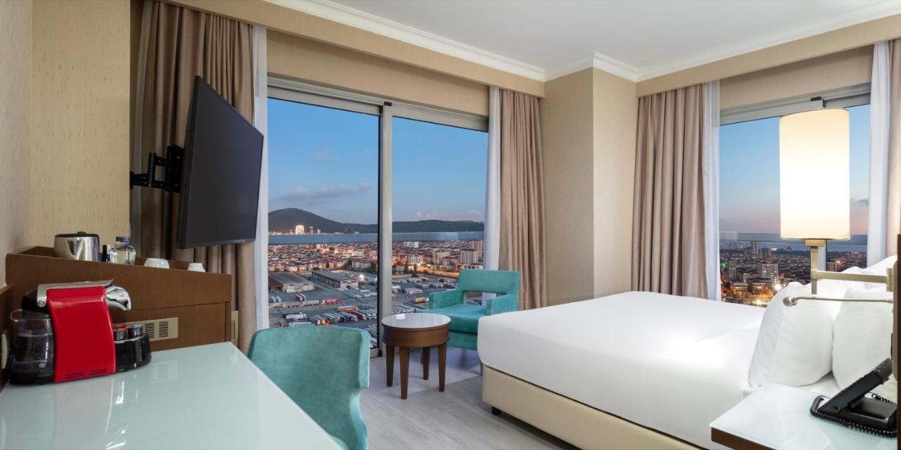 Doubletree By Hilton Istanbul Atasehir Hotel & Conference Centre Exterior foto